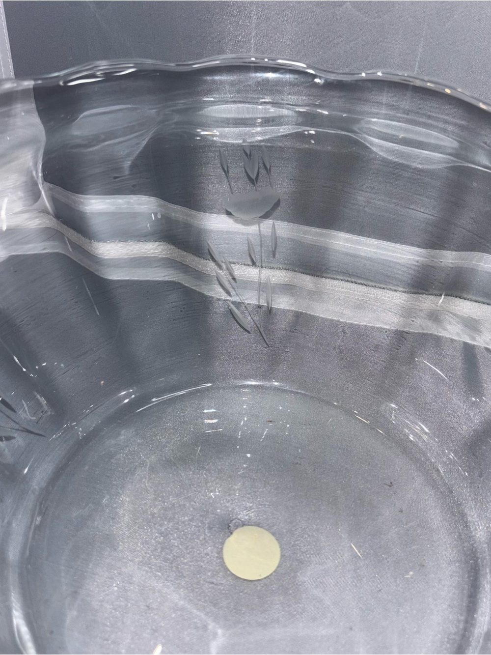 VTG Princess House Crystal 9" Salad Bowl Heritage Etched With Beveled Scalloped - Picture 2 of 9